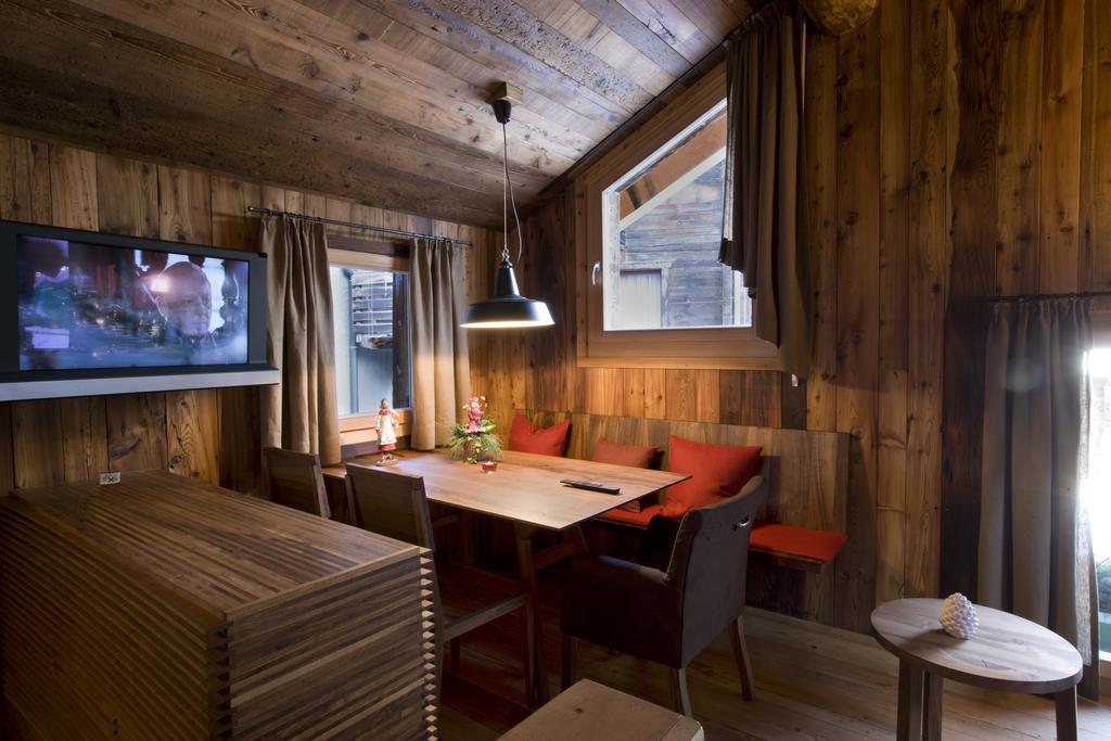 Chalet Z'Gogwaergji Церматт Номер фото